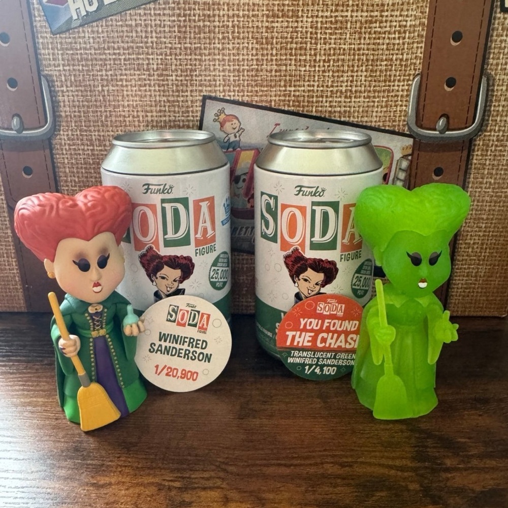 [CHASE] Funko Soda! Winifred Sanderson 4,100 + Regular